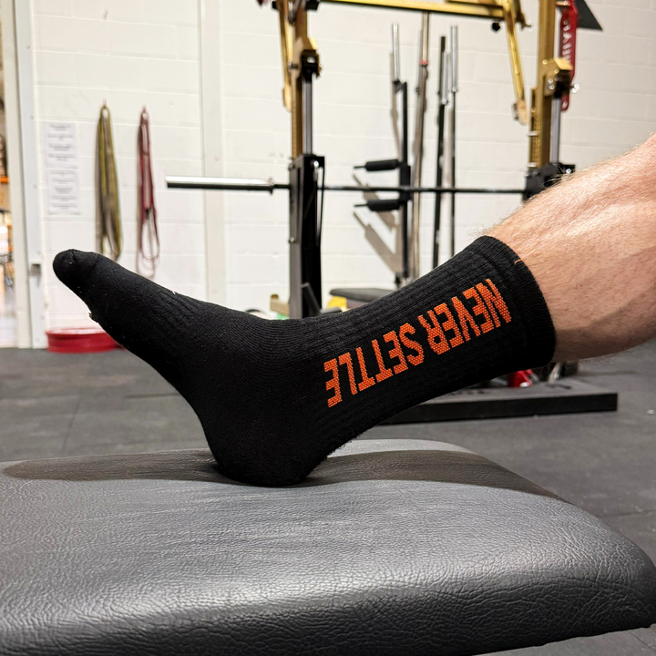 NEVER SETTLE Socks 3-pack