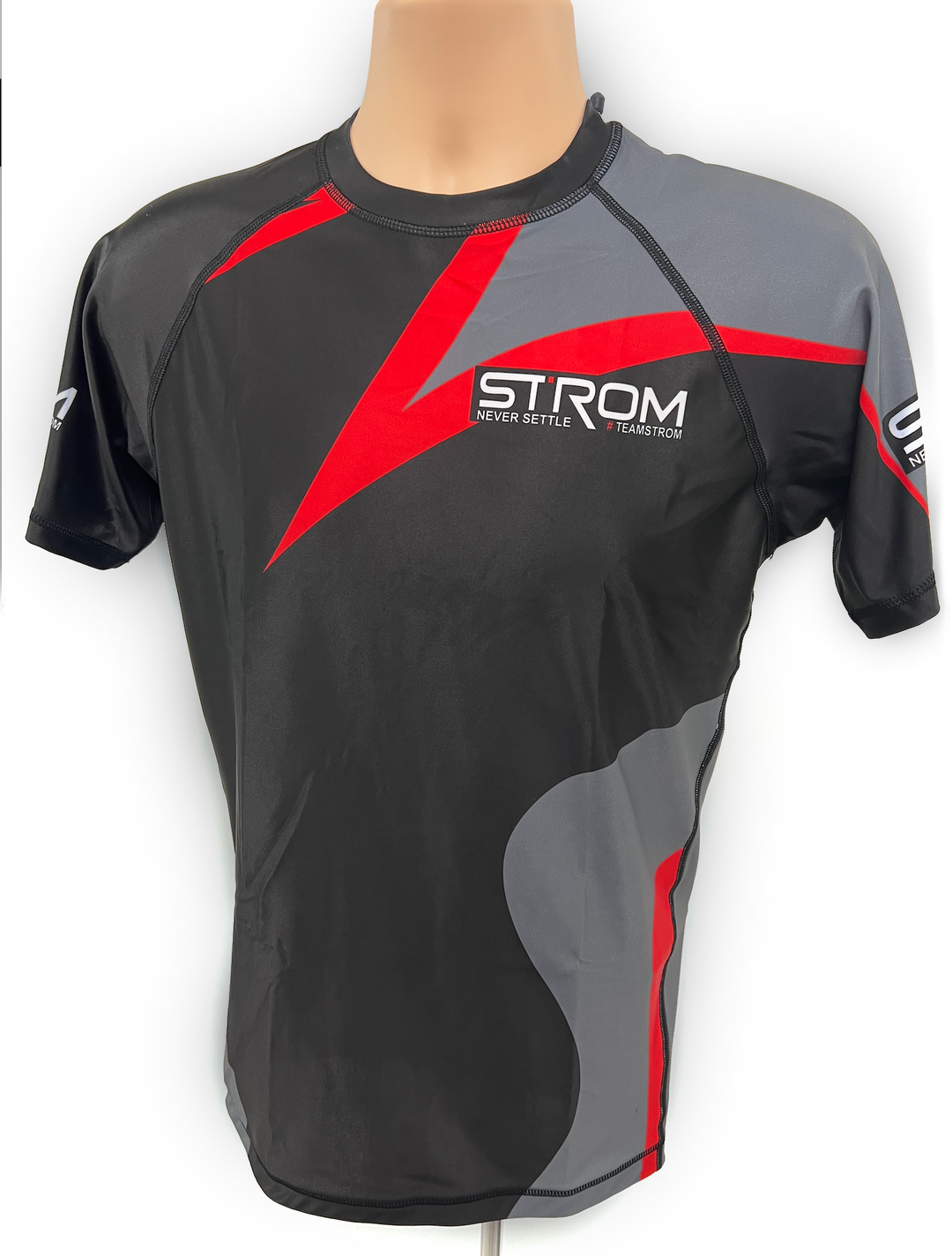 STROM NEVER SETTLE RASH GUARD T SHIRT